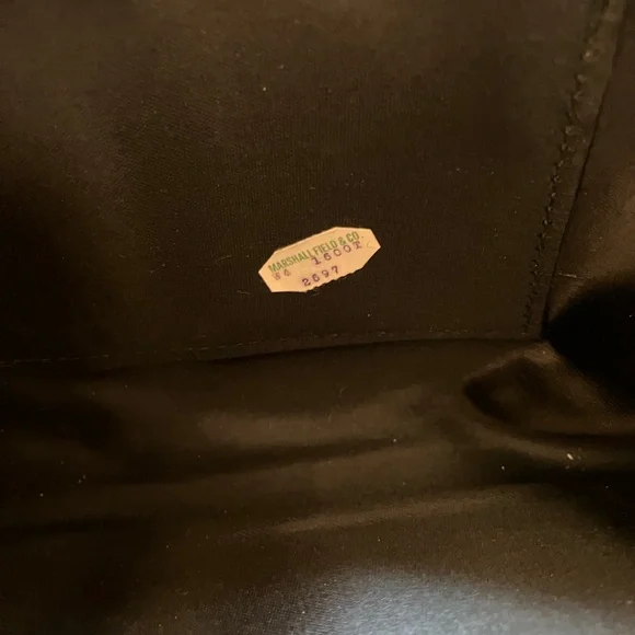 👜 Vintage Lennox Floral Clutch Bag | Black Rose Print Envelope Purse - Picture 6 of 12